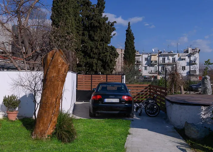 Owl's Nest アパート ヴォロス