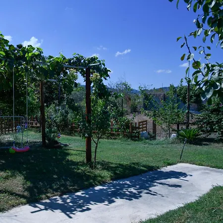 아파트 Owl's Nest 볼로스